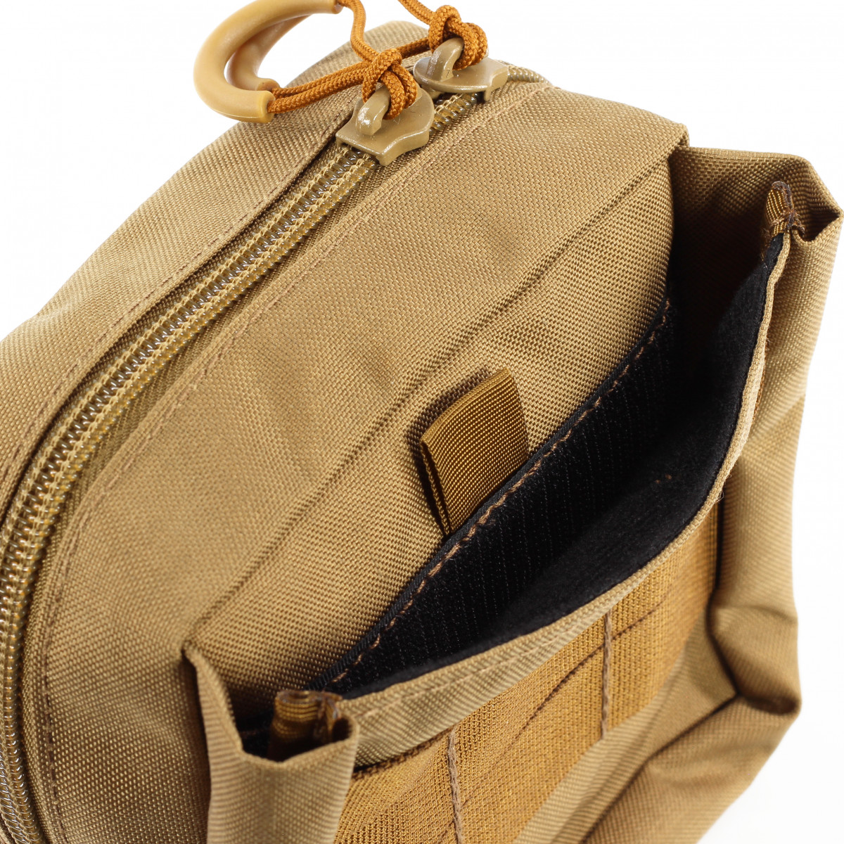 Mehrzwecktasche Quadro Multislot in Coyote