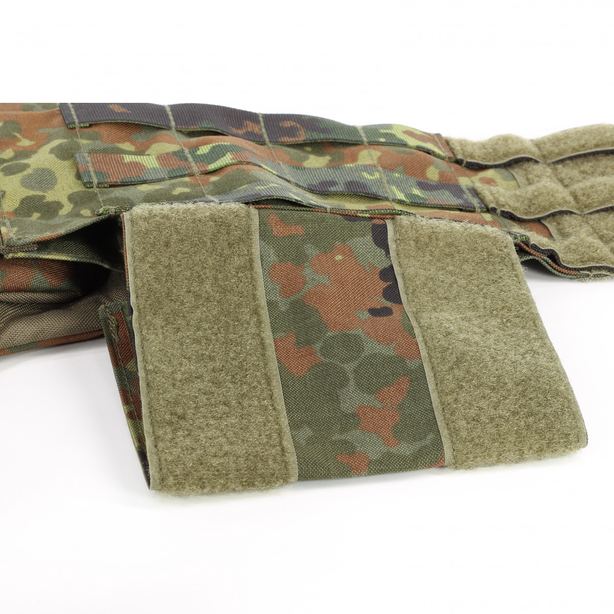 Thor protective vest (cover) in camouflage